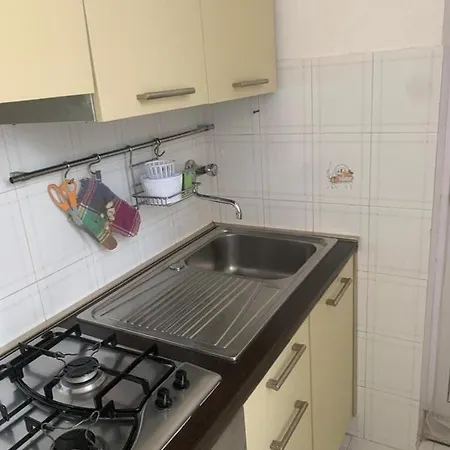 דירה Bilocale Al Piano Terra In Zona Centralissima *